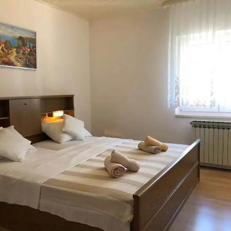 Dujmovic Apartment *